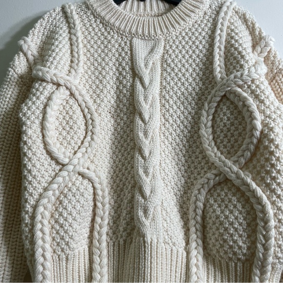Golden Goose Women's Round-Neck Virgin Wool Sweater with Braided Motif - Picture 8 of 12